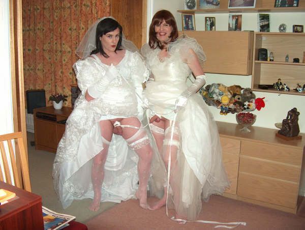 Трансы В Свадебном Платье Секс Онлайн