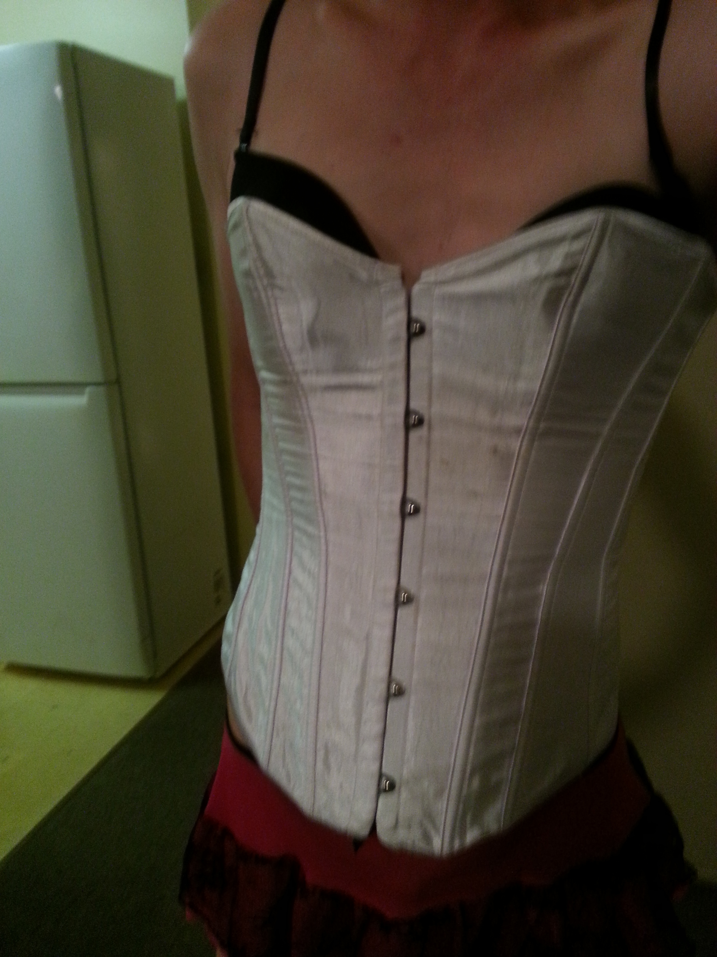 Next Image >>