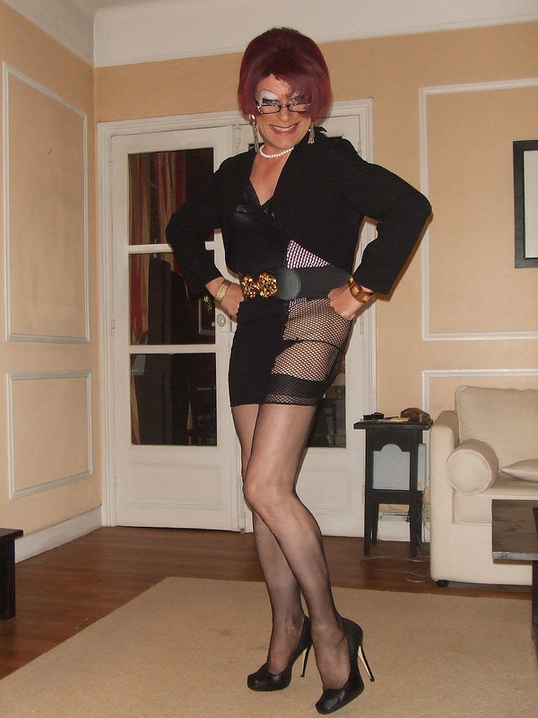 Madame Gladys Photo 33