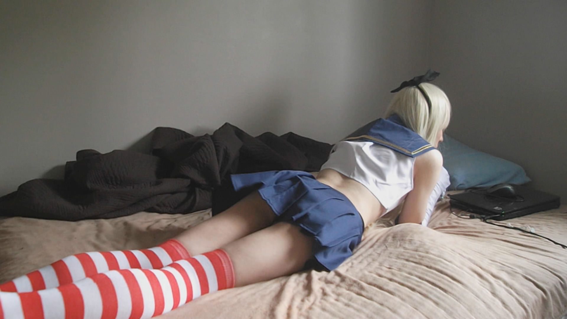 Next Image >>