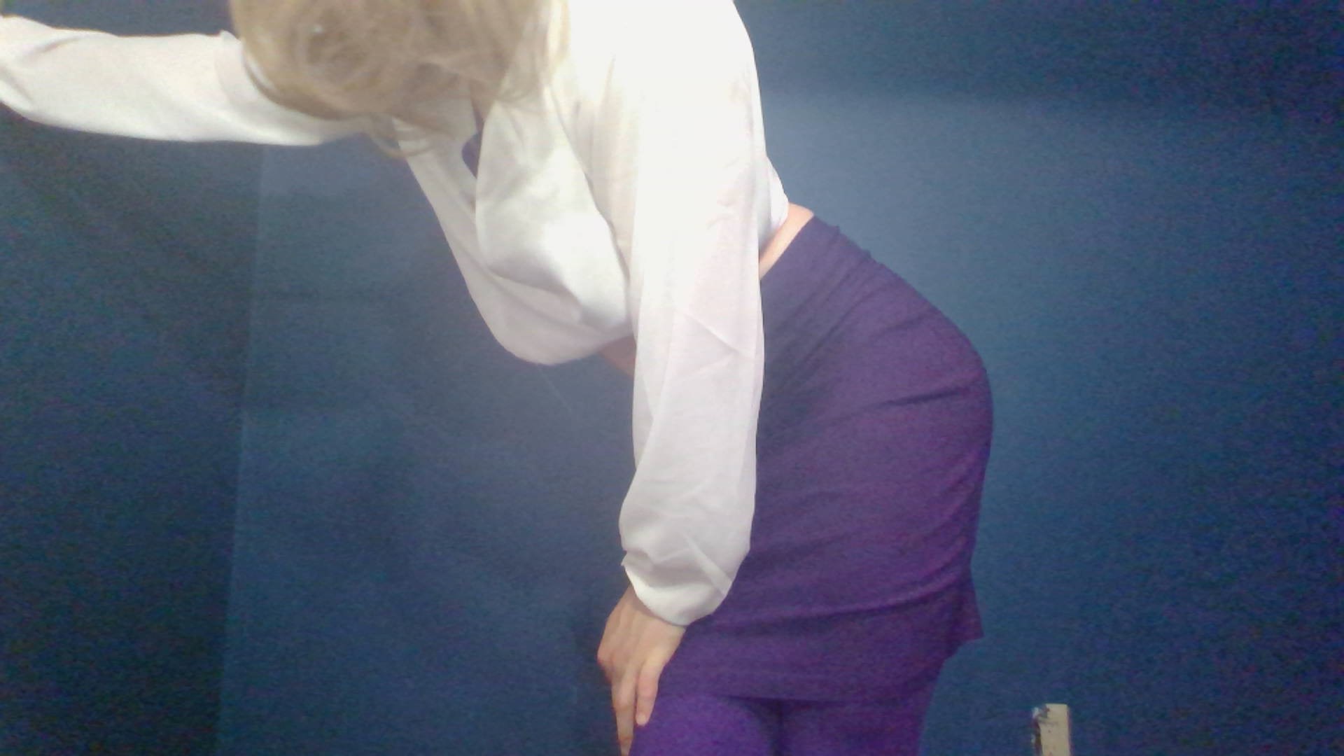 Next Image >>