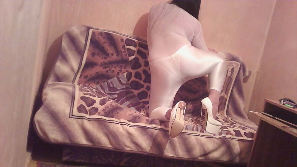Weiter Image >>
