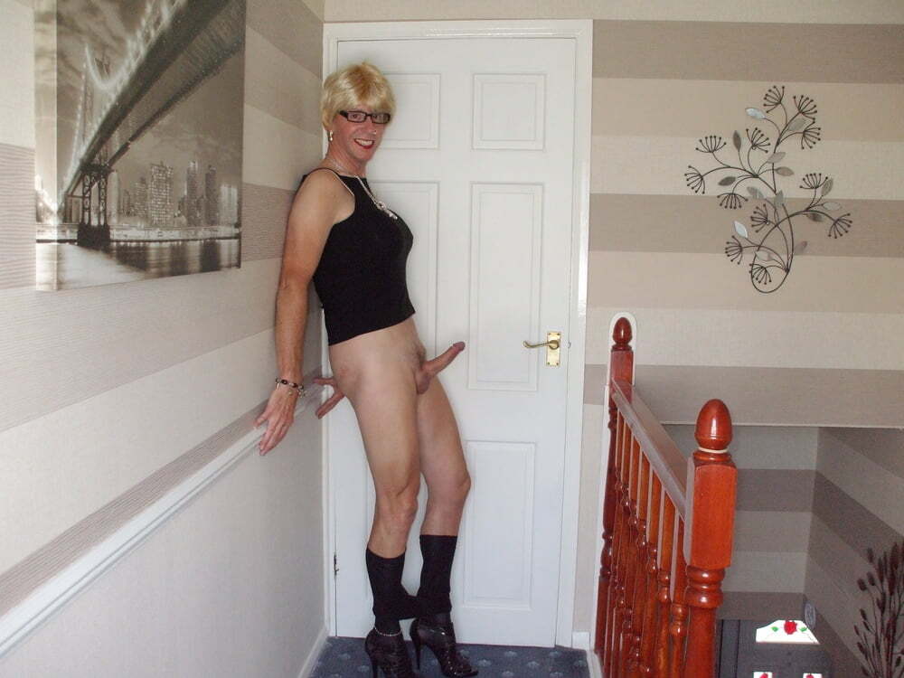 Miss Moorcock Loves To Expose Herself At Home In Her Black Tights Photo 29