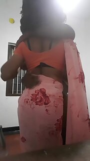 Shemale In Saree - Saree Shemale Mobile Porn Pictures and Galleries - Most Popular - Today -  Page 1