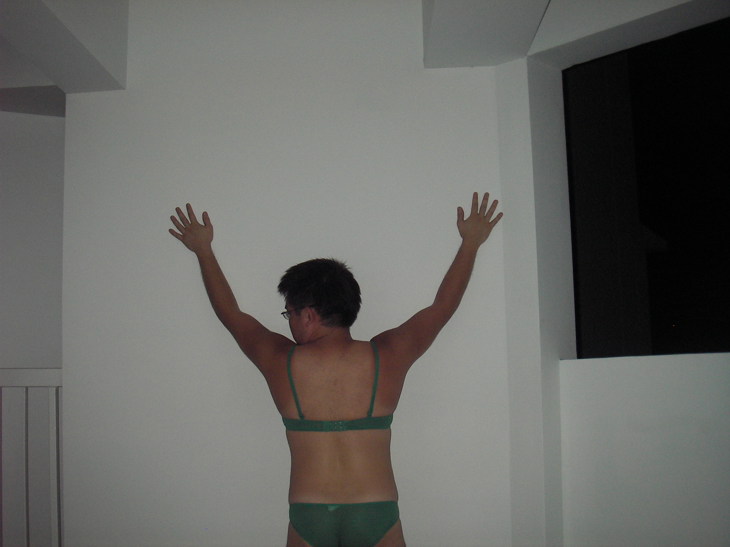 Next Image >>
