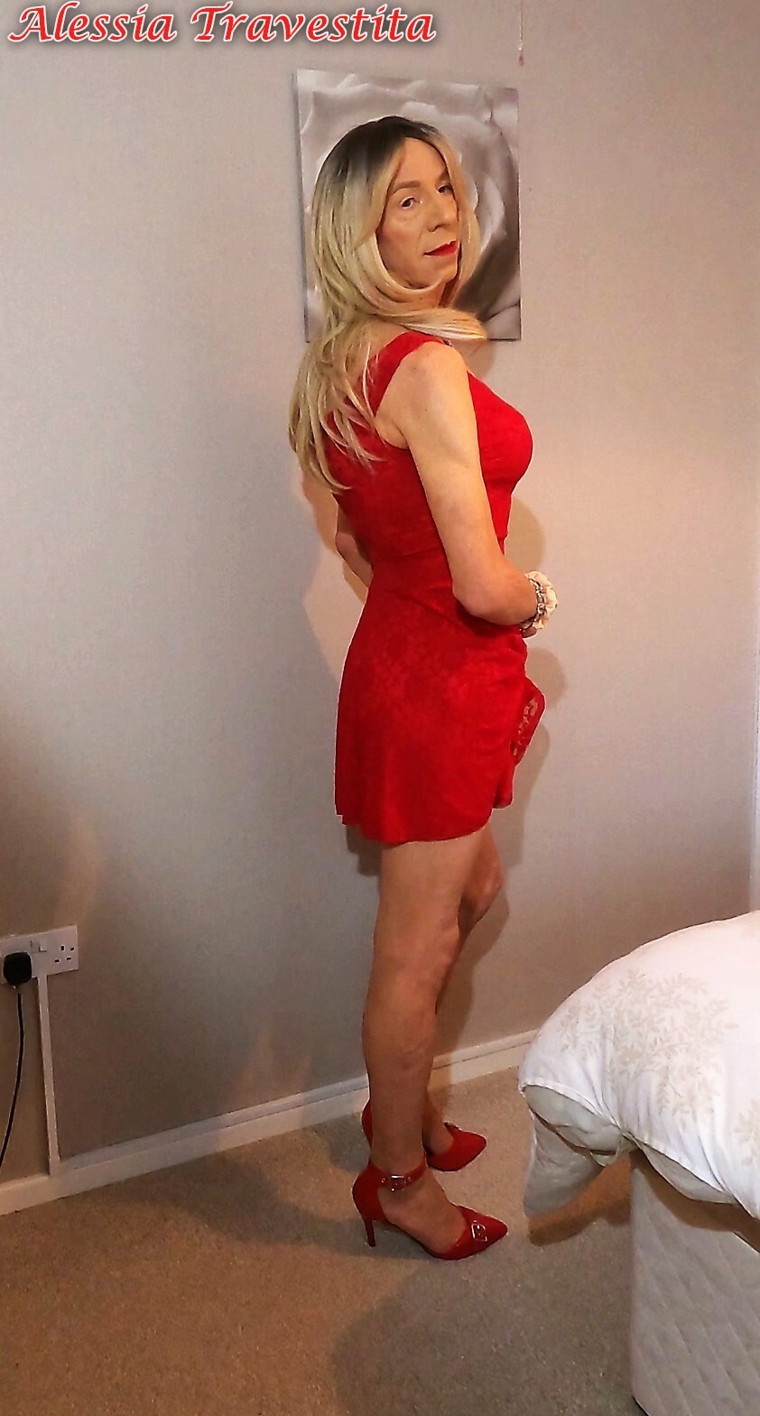 65 Alessia Travestita In Flirty Red Dress Photo 86