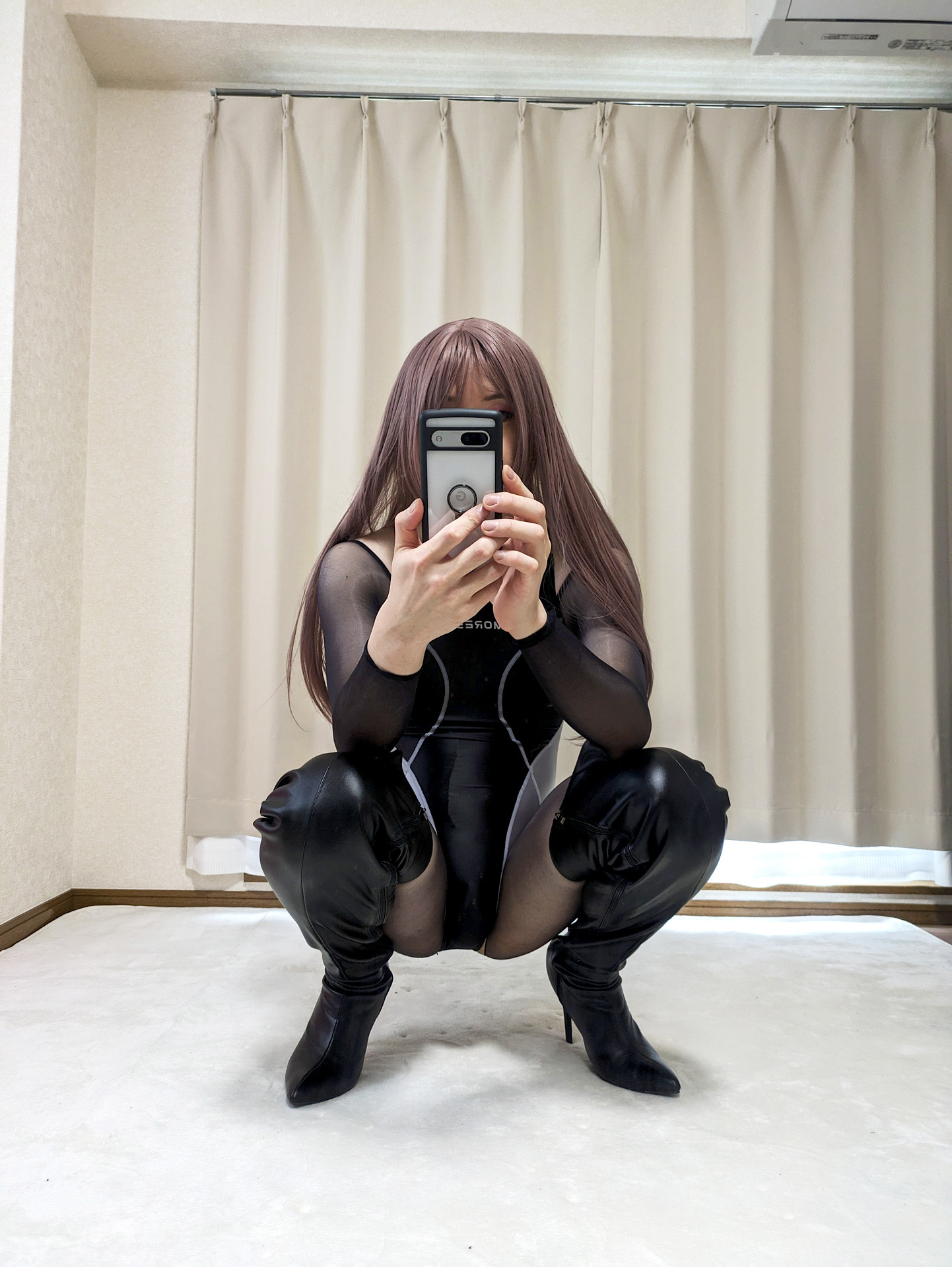 Next Image >>