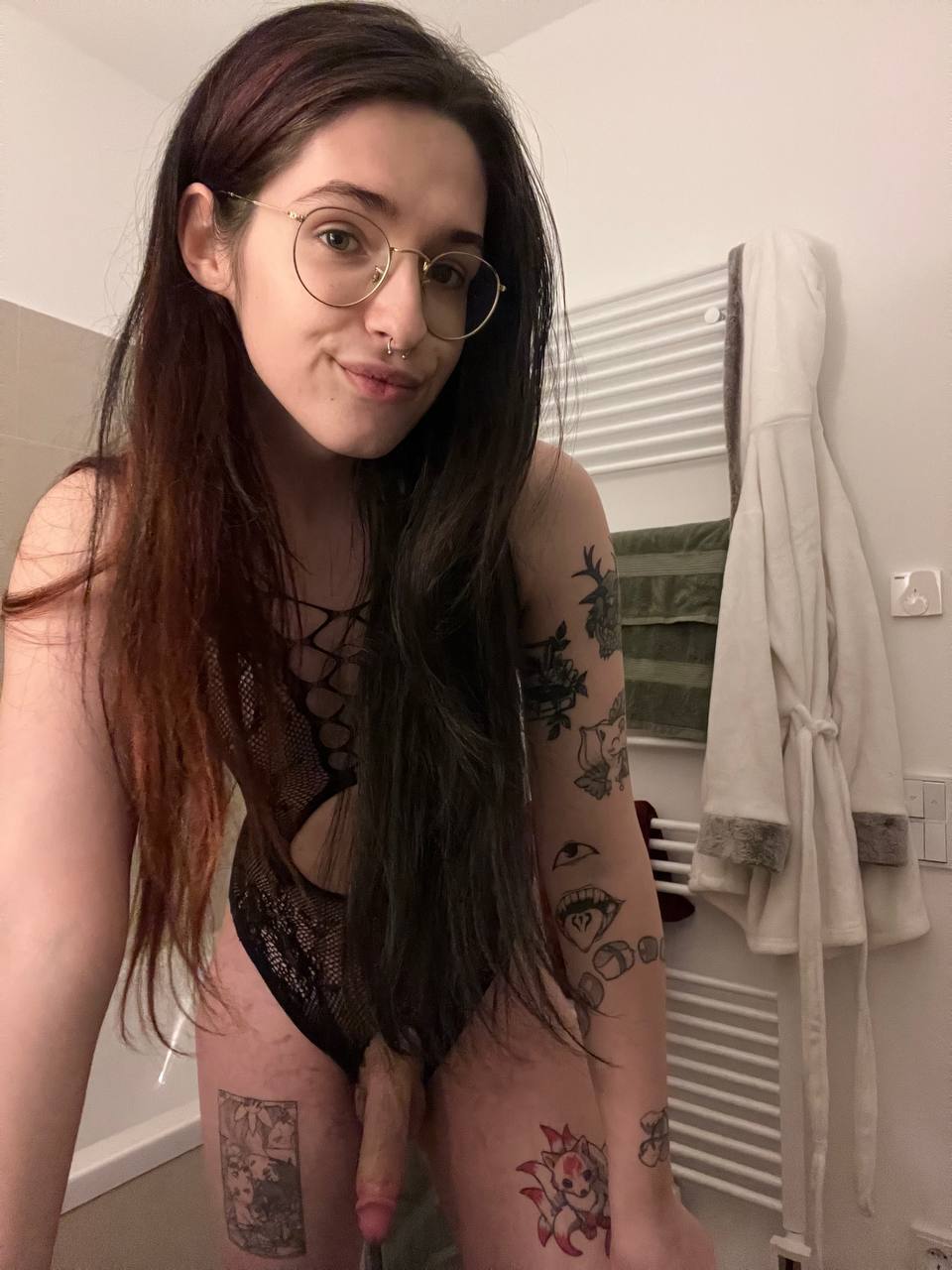 TS Lena Levven Social Network - photo 35 - aShemaletube.com