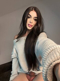 Sweetest_bella - photo 9 - aShemaletube.com