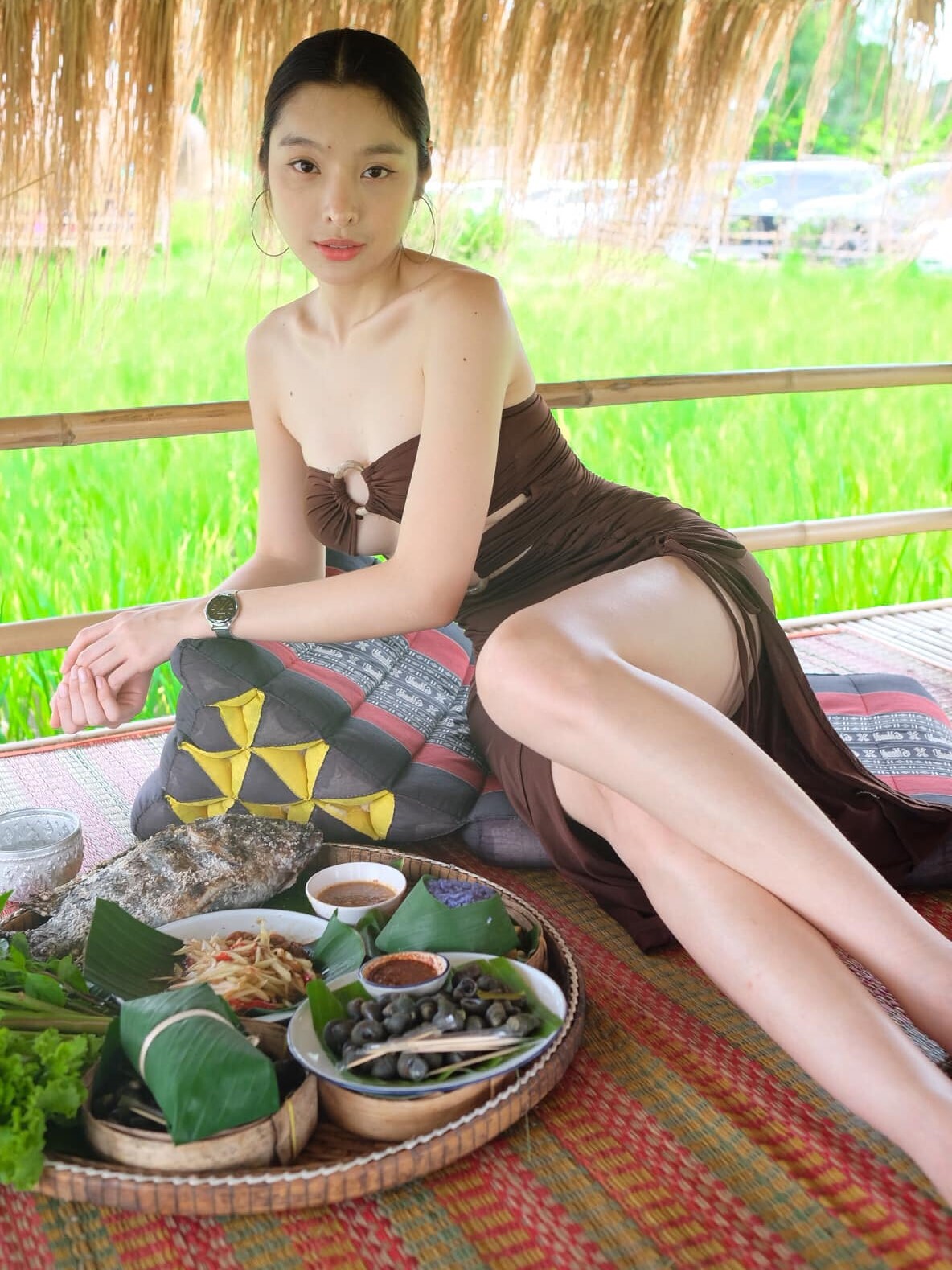 Next Image >>