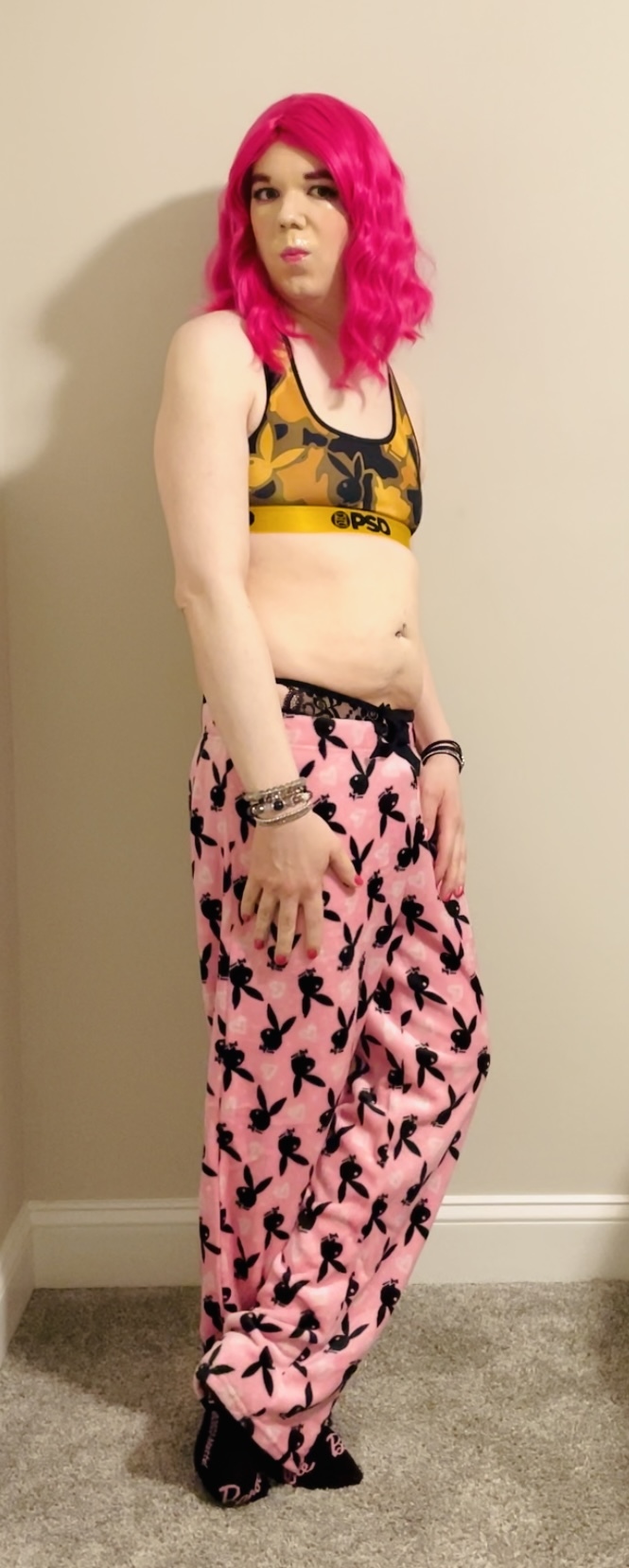 Next Image >>