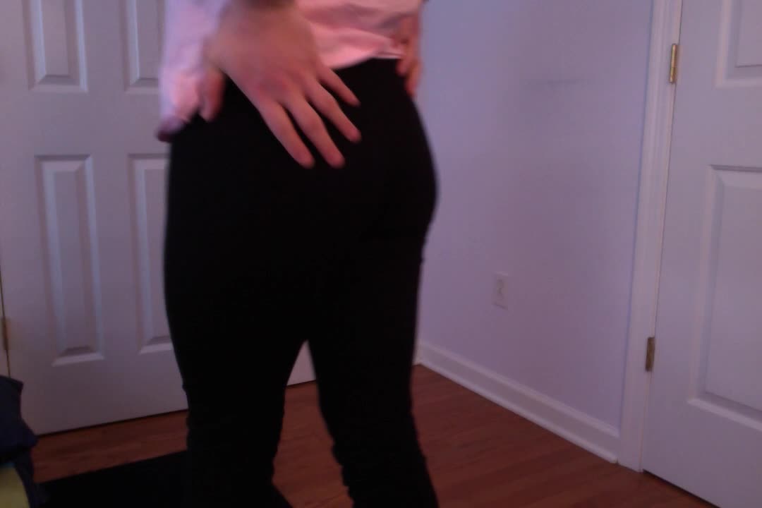 Sissy Yoga Pants AShemaletubecom