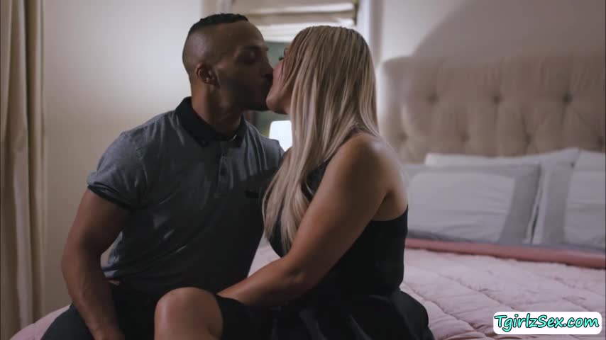 Black guy enjoys fucking the ass of shemale walker Kayleigh Coxx