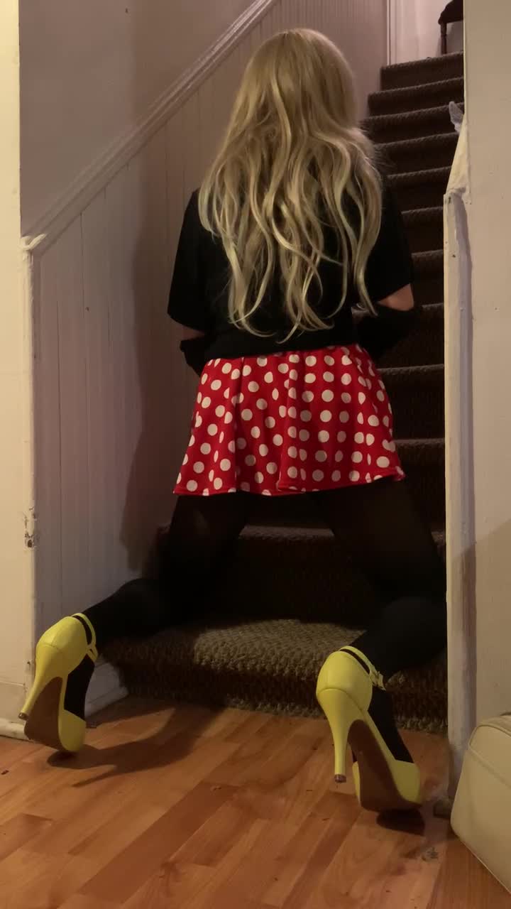 Minnie Mouse cosplay slut Miz Dayzee